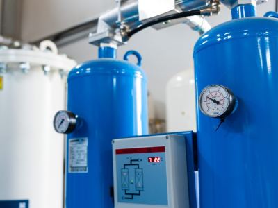 Generátor dusíku - COMPRESSED GAS – náhled webu
