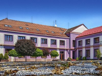 Restaurace a pension U Heligonky, pension Brno – náhled webu